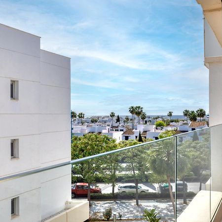 Aqua Apartments Vento, Marbella Bagian luar foto