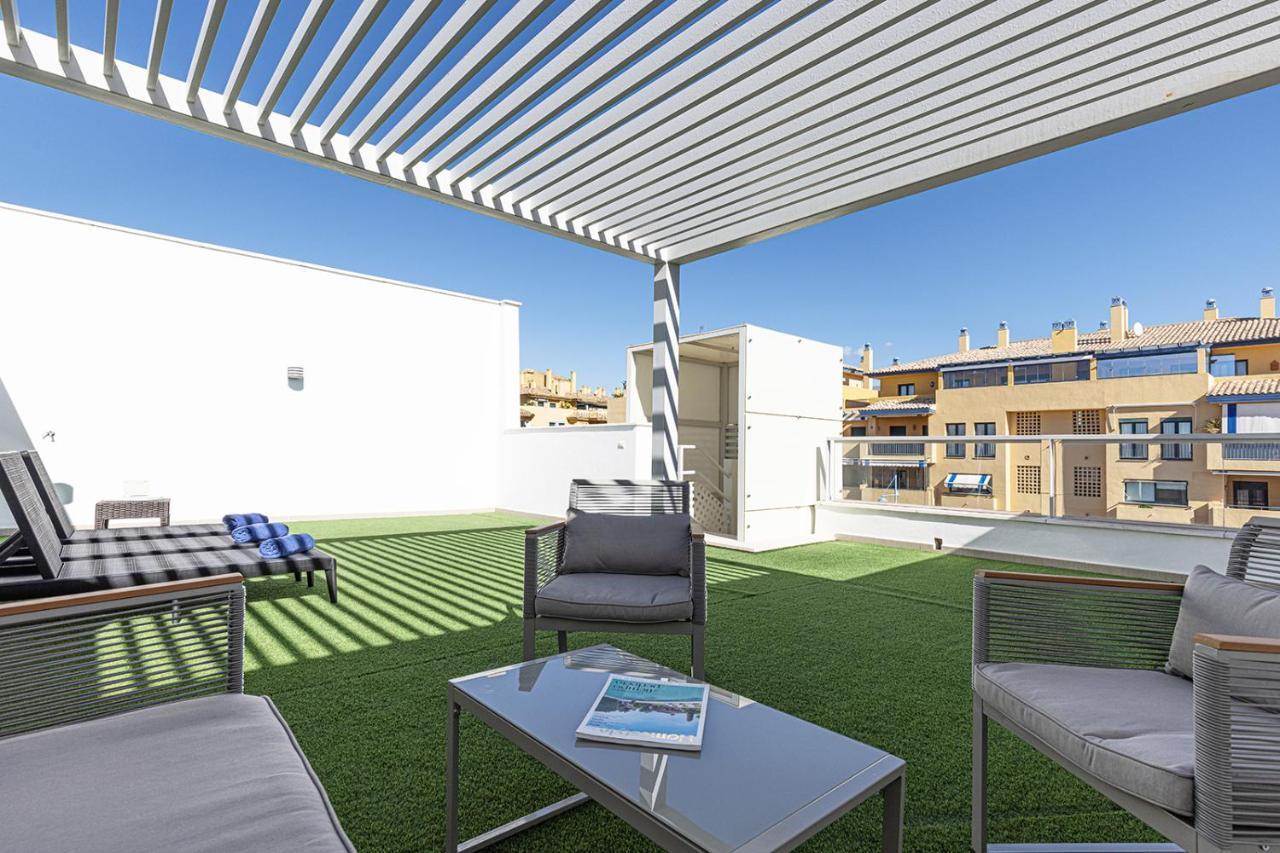 Aqua Apartments Vento, Marbella Bagian luar foto