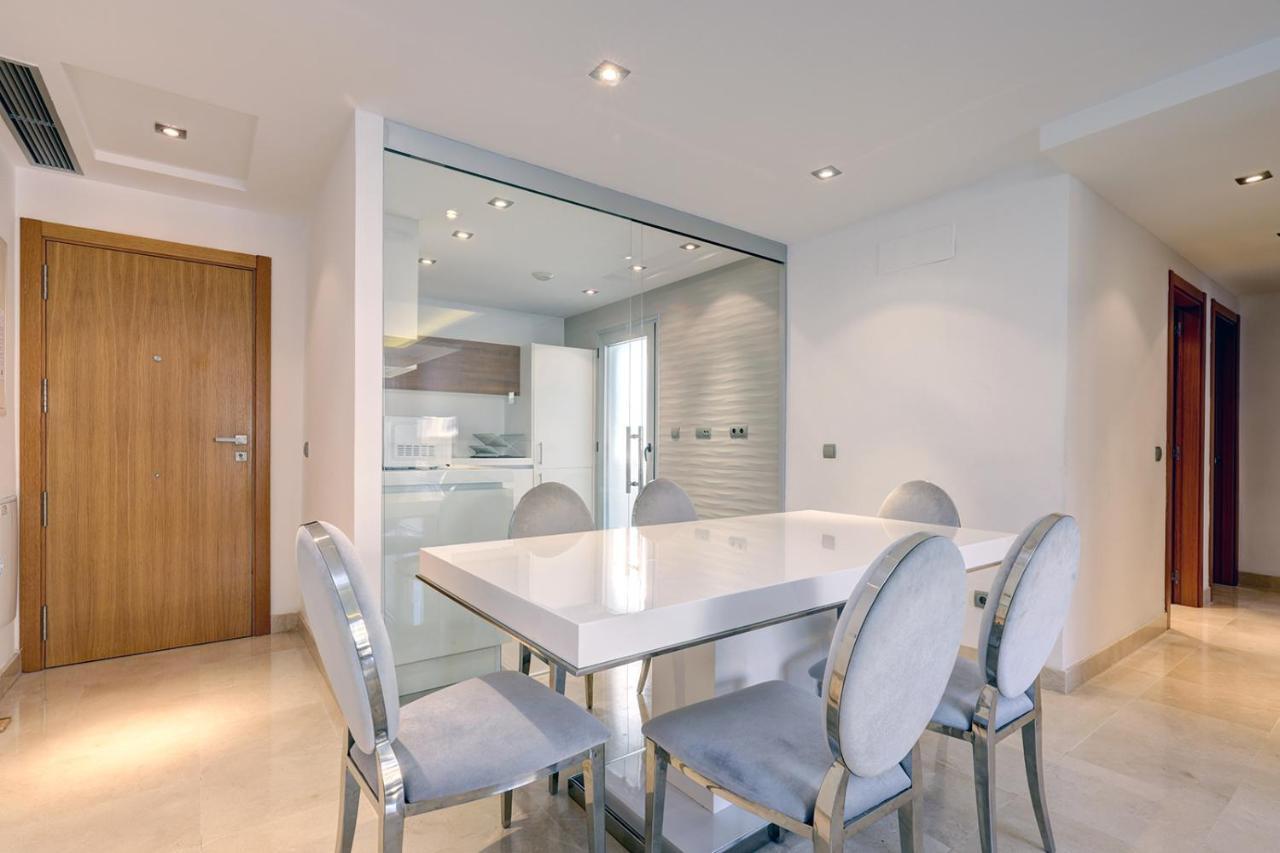 Aqua Apartments Vento, Marbella Bagian luar foto