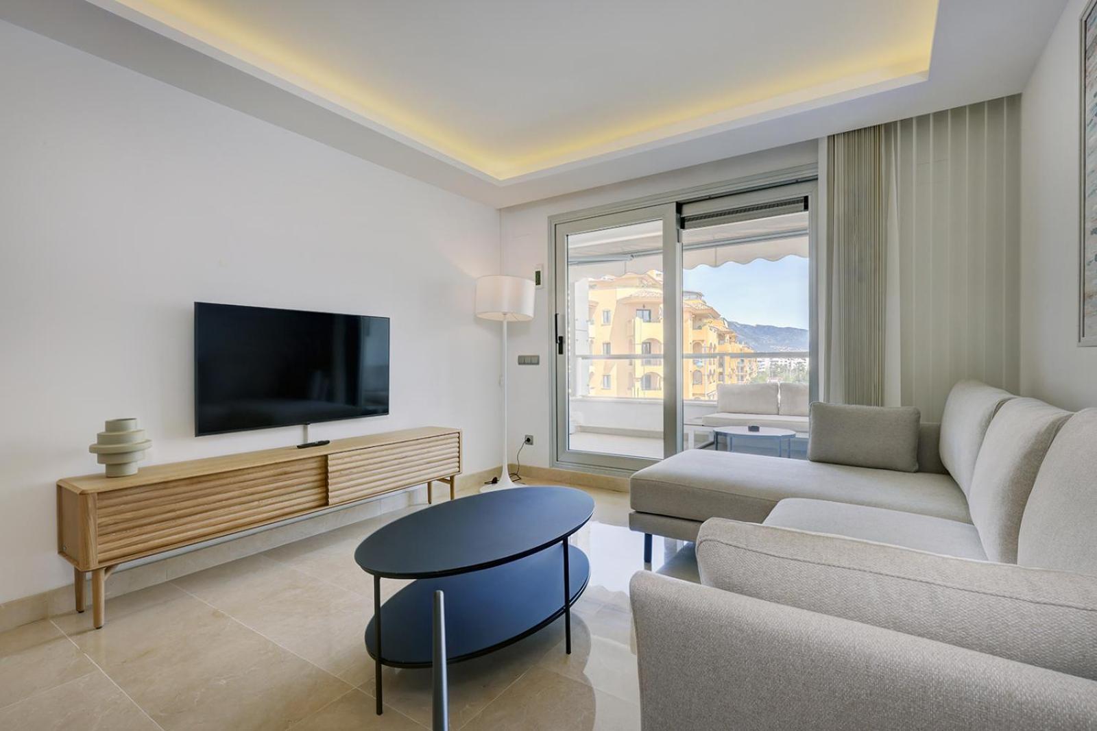 Aqua Apartments Vento, Marbella Bagian luar foto