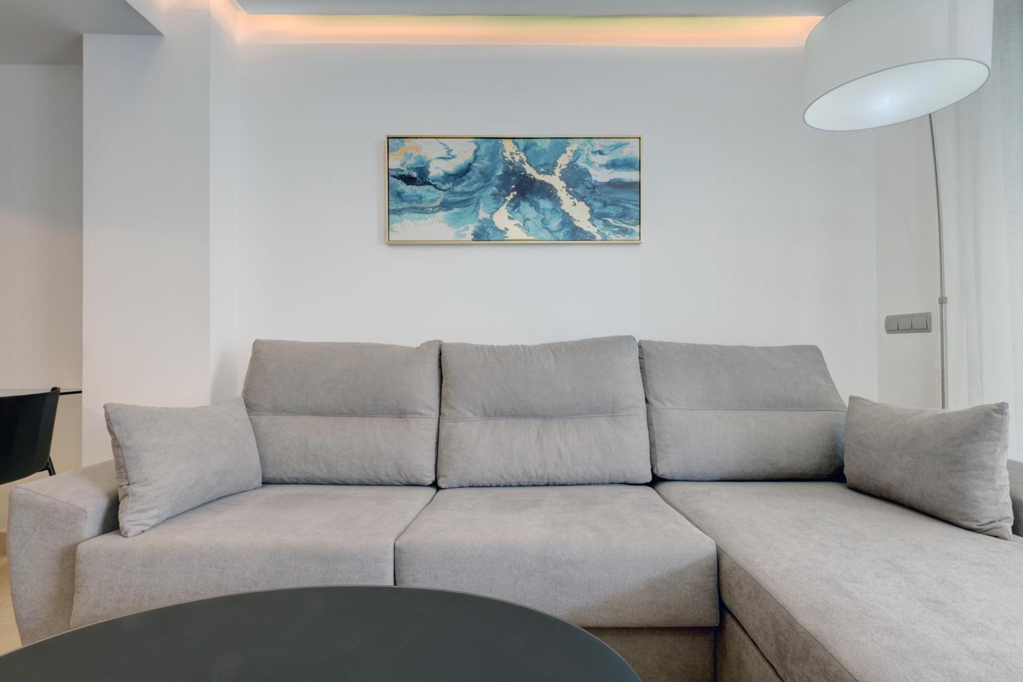 Aqua Apartments Vento, Marbella Bagian luar foto