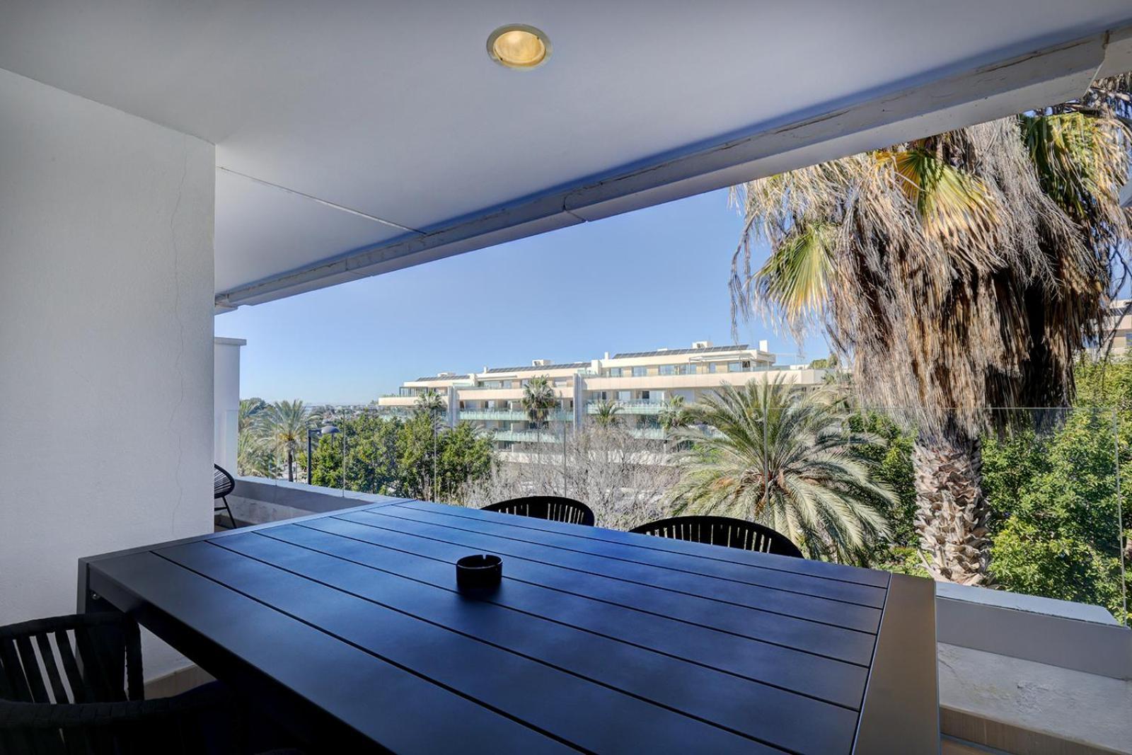 Aqua Apartments Vento, Marbella Bagian luar foto