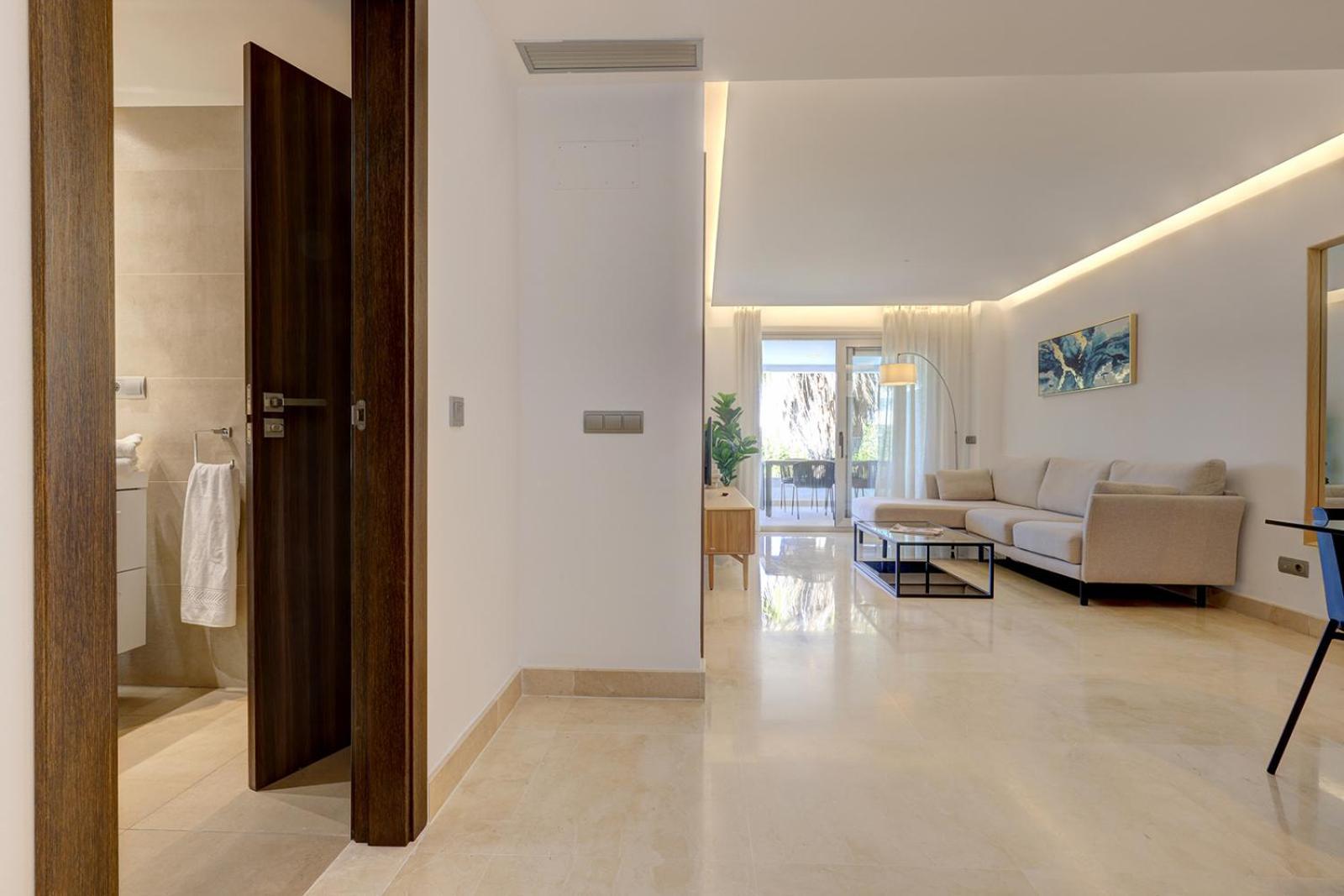Aqua Apartments Vento, Marbella Bagian luar foto