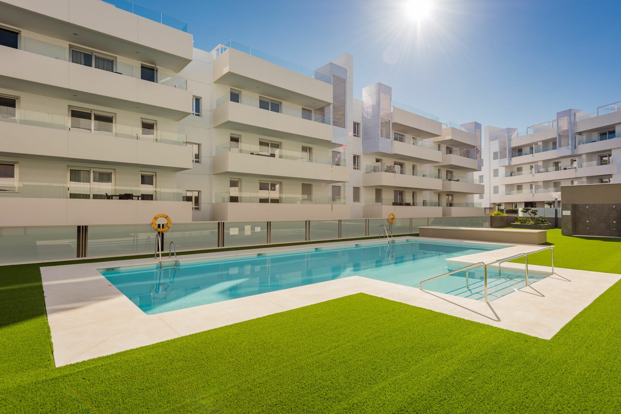 Aqua Apartments Vento, Marbella Bagian luar foto